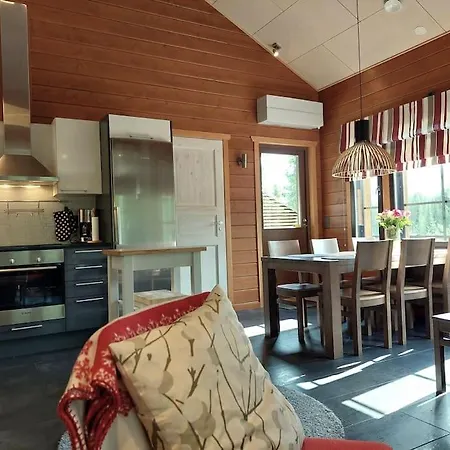 Hullun Mustikka Saukkopari Ruka