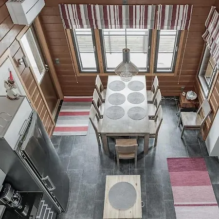 Chalet Hullun Mustikka Saukkopari