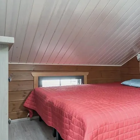 Chalet Hullun Mustikka Saukkopari *