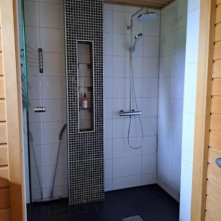 Hullun Mustikka Saukkopari * Ruka