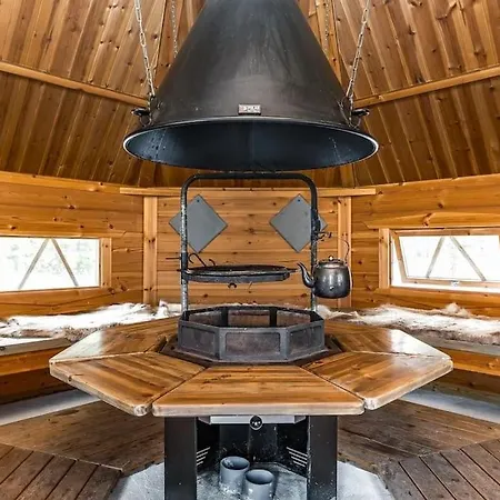 Hullun Mustikka Saukkopari * Ruka