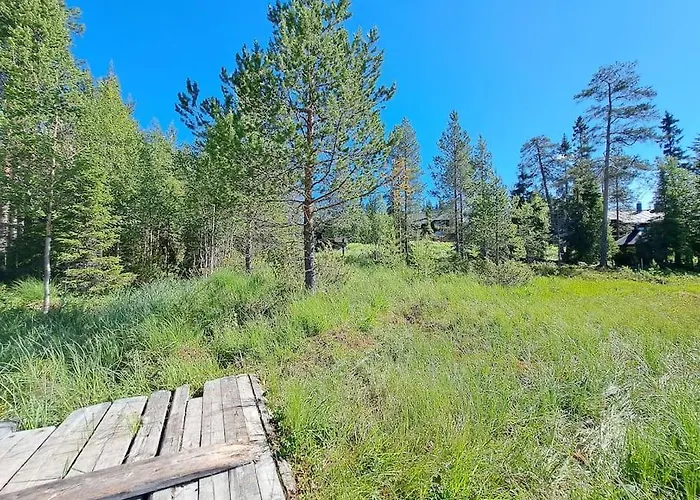 샬레 Hullun Mustikka Saukkopari 루카